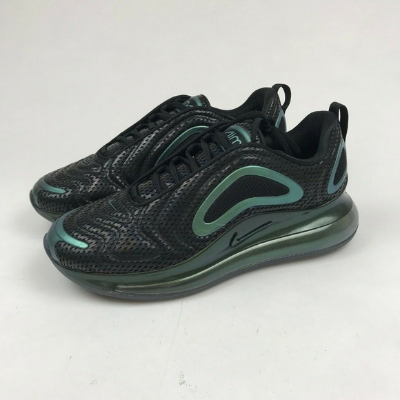air max 720 throwback future iridescent